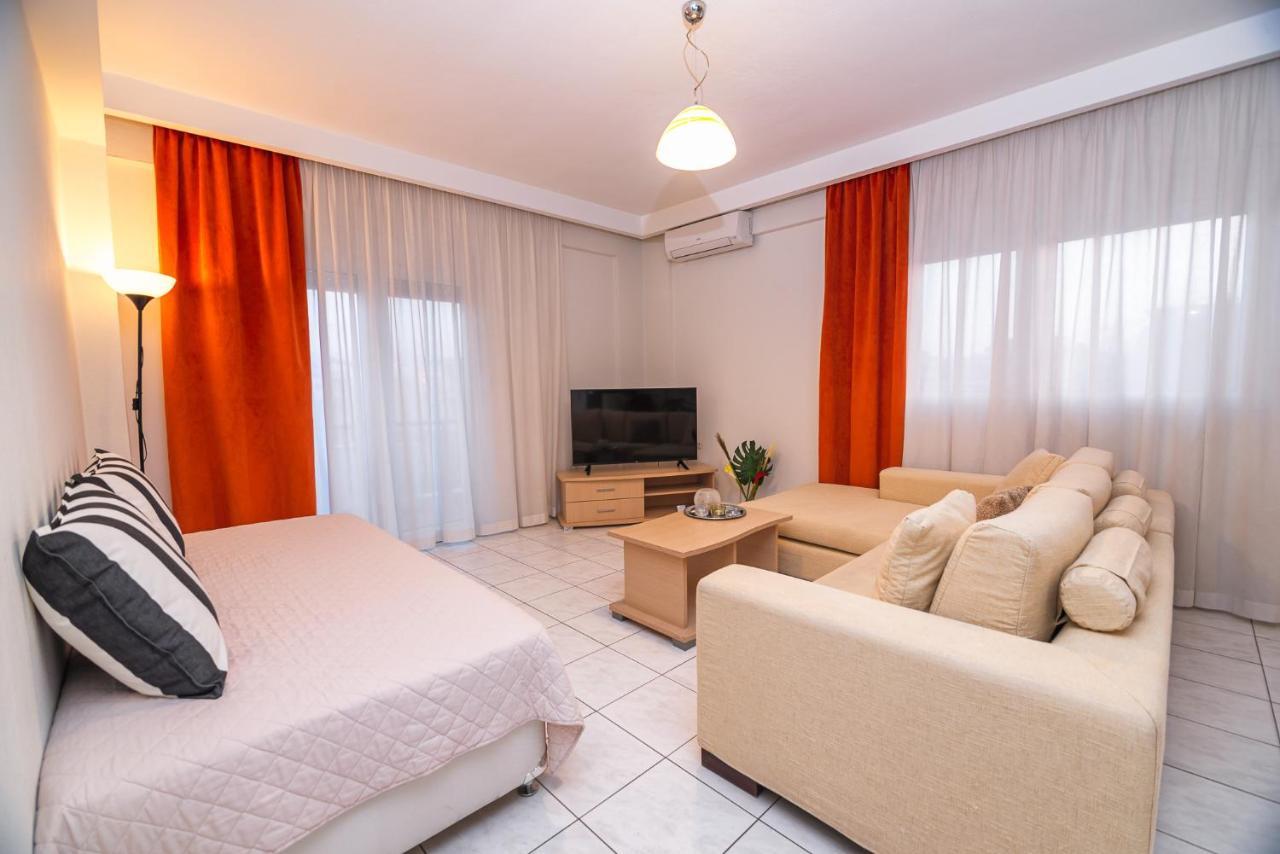 Likehome Apartments Orestiada Luaran gambar